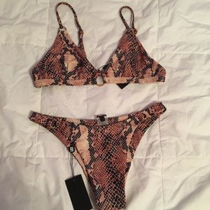 BRAND NEW Blackbough Riri Bikini Set